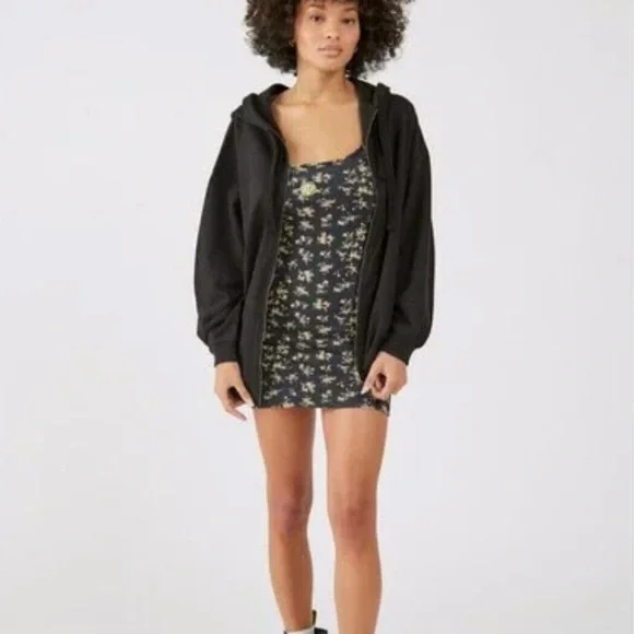 Urban Outfitters Oversized Don’t Call Me Jacket - Picture 3 of 8